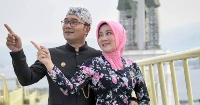 Instagram.com/aniesbaswedan; Instagram.com/ridwankamil